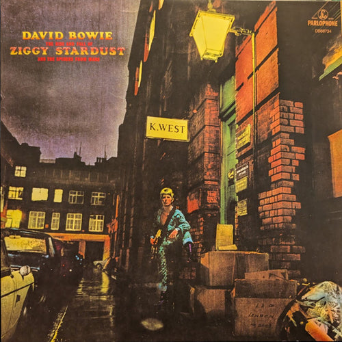 David Bowie — The Rise And Fall Of Ziggy Stardust And The Spiders From Mars